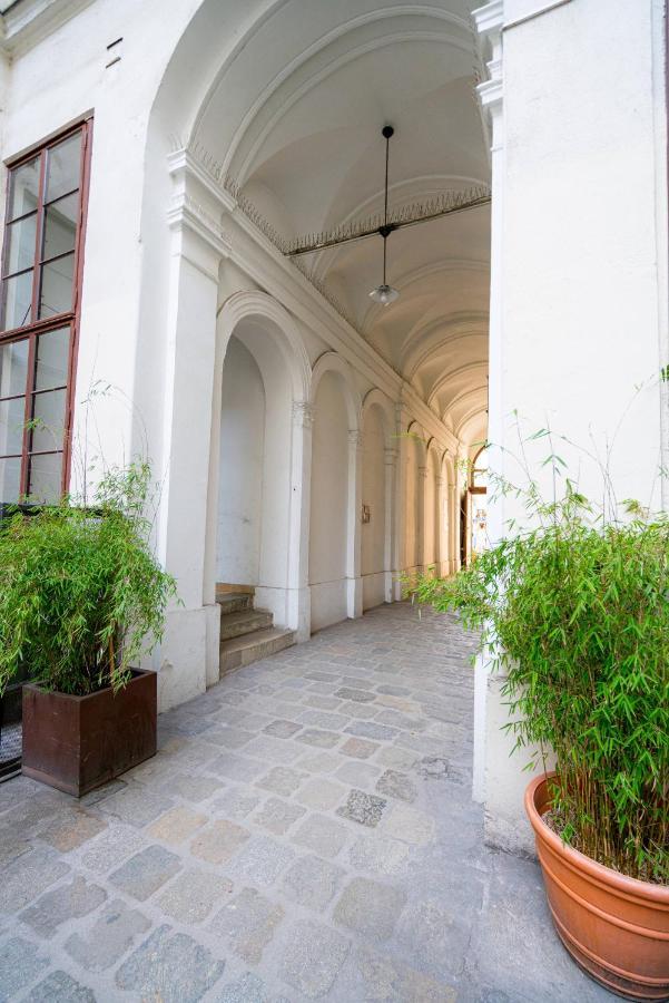 Vienna Residence, Volkstheater - Parliament מראה חיצוני תמונה